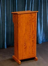 Podiums: Free Standing